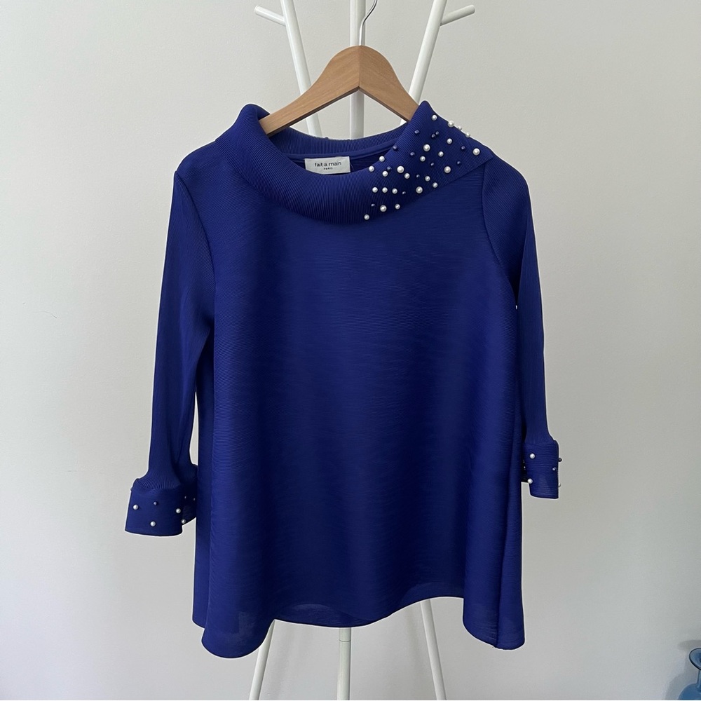 Brand New Elegant Blue Embellished 3/4 Sleeve Blouse with tag